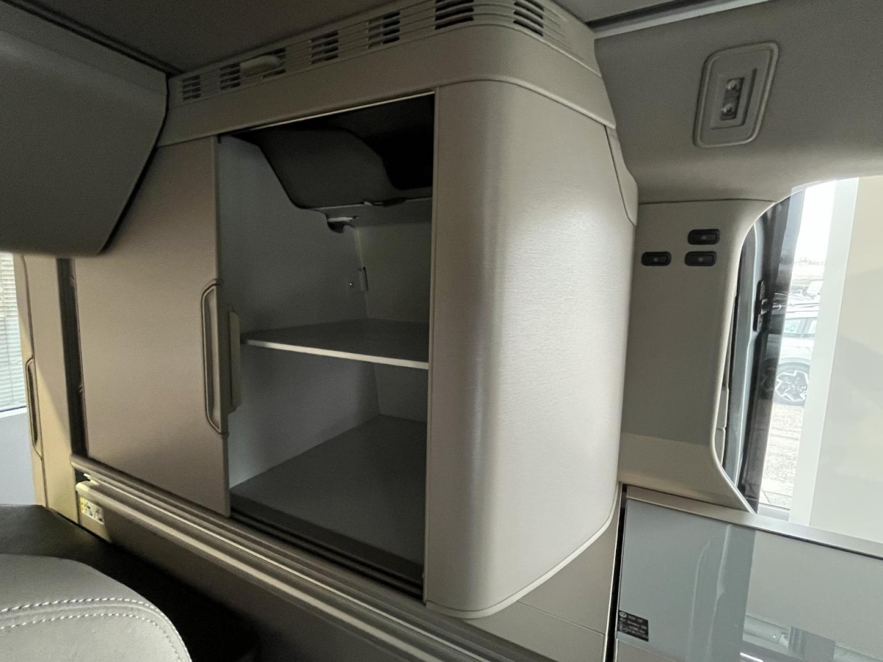 California T7 Ocean 2.0 l TDI (NAVI,AHK,IOLight,AppConnect)