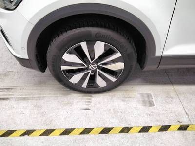 T-Roc 2.0 TDI Goal DSG (NAVI+LED+AHK+APP+ACC+RearView)