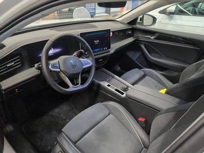 Passat Variant 2.0 TDI Business DSG (LED+NAVI+AHK+APP+ACC)