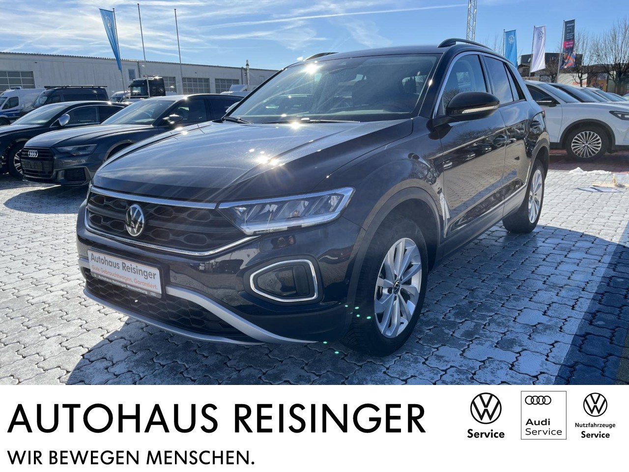 T-Roc 1.0 TSI Life (NAVI+LED+APP+SH+RearView+Lane-FrontAssist)