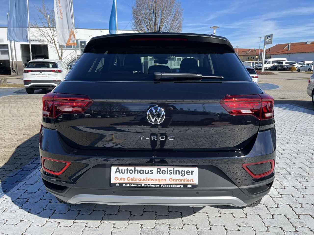 T-Roc 1.0 TSI Life (NAVI+LED+APP+SH+RearView+Lane-FrontAssist)