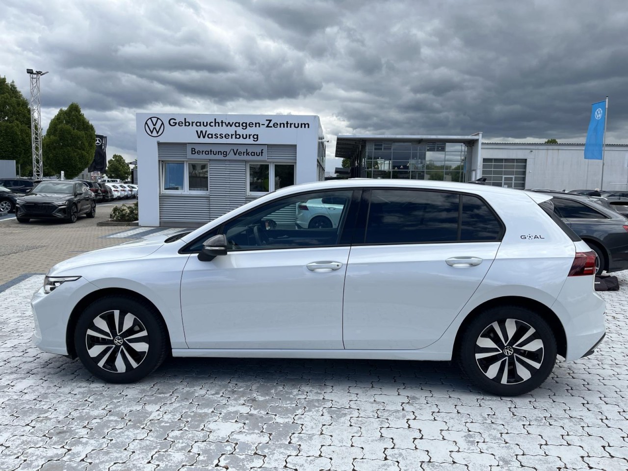 Golf VIII GOAL 2.0 TDI DSG (LEDPlus+NAVI+APP+AHK+ACC+RearView)
