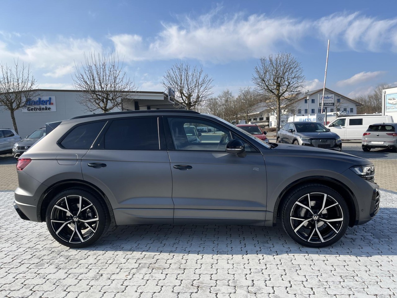 Touareg 3.0 TDI R-Line 4Motion (Navi+AHK+AreaView+IQLight)