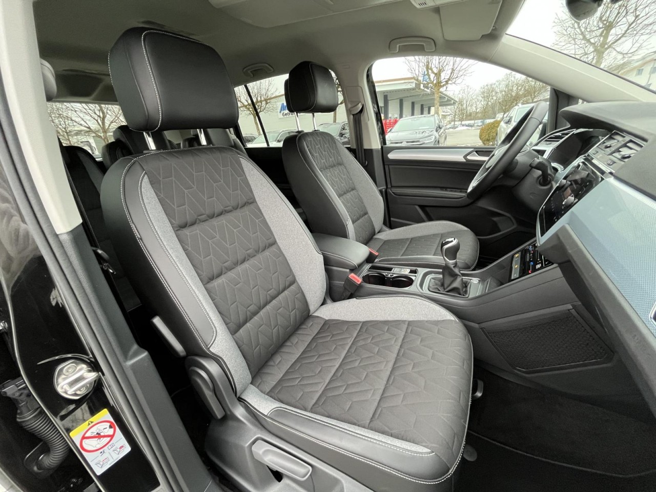 Touran 1.5 TSI Goal (NAVI+R-Kamera+ACC+APP)