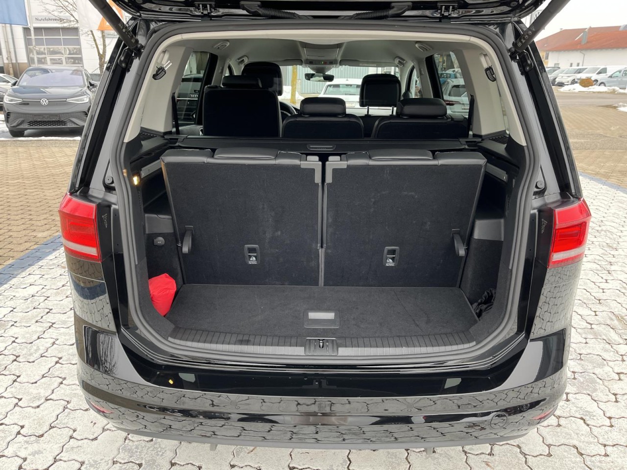 Touran 1.5 TSI Goal (NAVI+R-Kamera+ACC+APP)