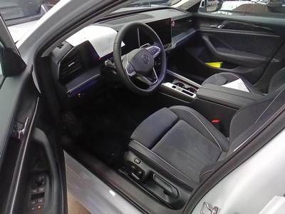 Passat Variant Business 1.5 eTSI DSG (Navi+LED+AHK+ACC)