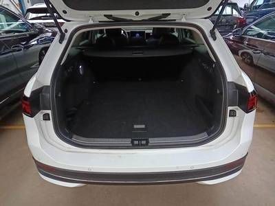 Passat Variant Business 1.5 eTSI DSG (Navi+LED+AHK+ACC)