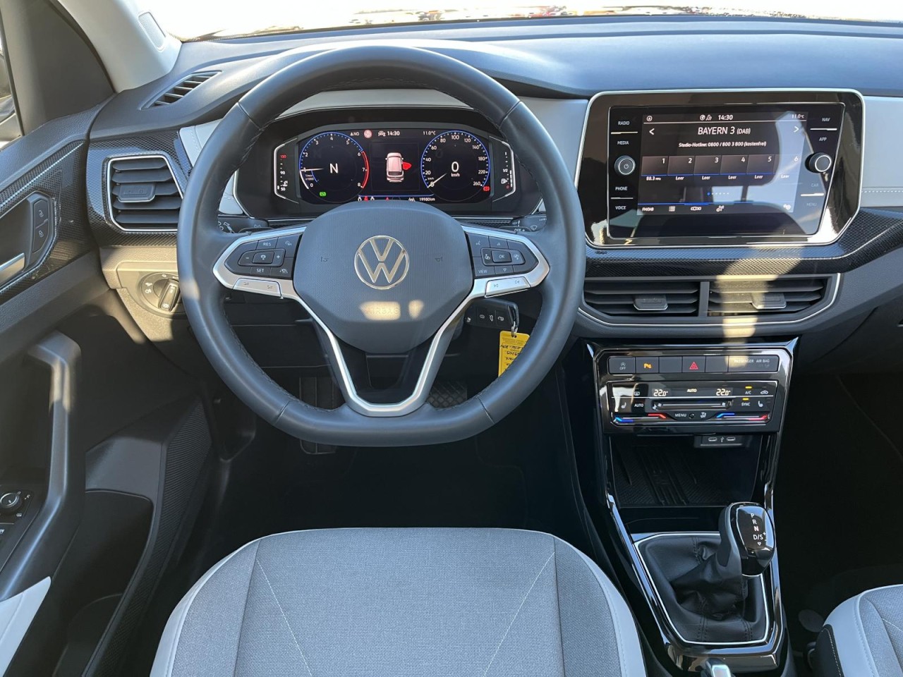 T-Cross 1.0 TSI Style DSG (APP,IQLight,ACC,NAVI,RearView)