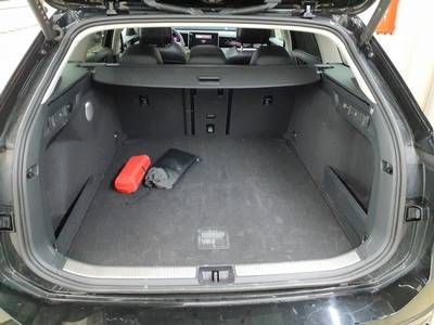 Passat Variant 2.0 TDI Elegance DSG (IQLight+APP+NAVI+RearView+AHK+ACC)