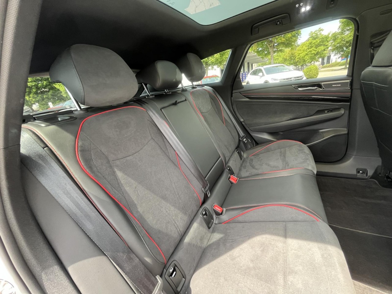 ID.7 Tourer GTX 4Motion (LED+NAVI+IQDrive+APP+ACC+AHK+Panorama)