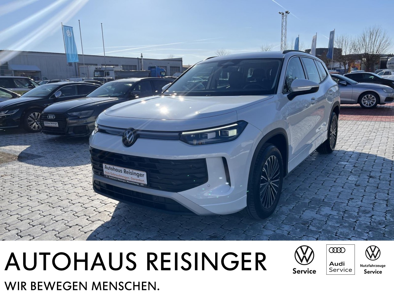 Tayron 1.5 eTSI Life DSG (NAVI+APP+IQLight+LED+ACC+RearView)