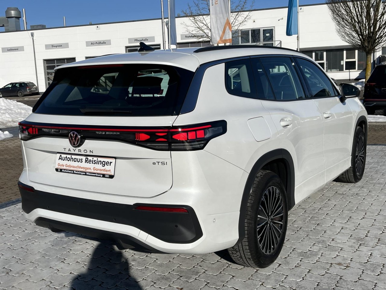 Tayron 1.5 eTSI Life DSG (NAVI+APP+IQLight+LED+ACC+RearView)