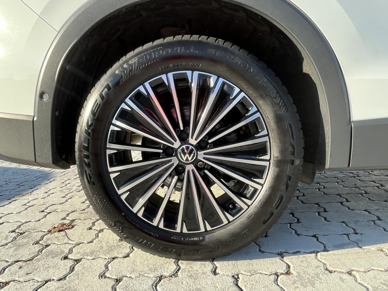 Tiguan 1.5 eTSI DSG Goal (LED+NAVI+ACC+AHK+Area.RearView)