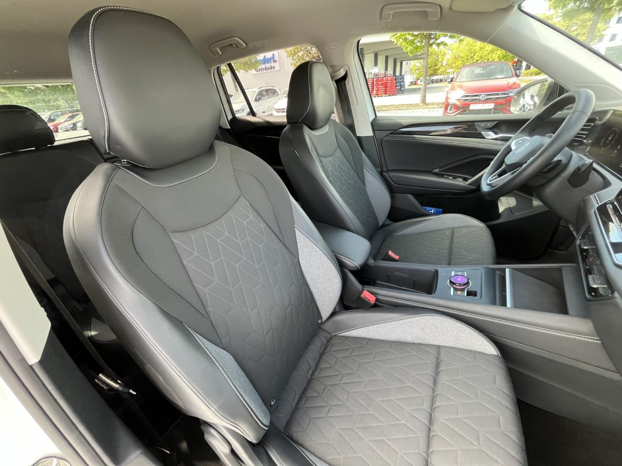 Tiguan 1.5 eTSI DSG Goal (LED+NAVI+ACC+AHK+Area.RearView)
