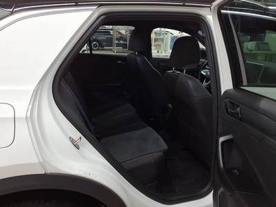 T-Roc 1.5 TSI R-Line DSG (NAVI+LED+AHK+APP+ACC)