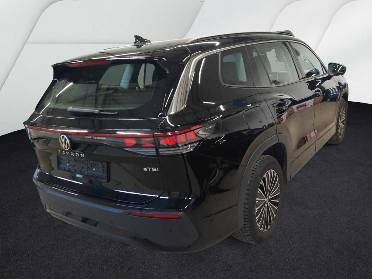 Tayron 1.5 eTSI DSG (IQ-Light+NAVI+AHK+ACC+AreaView)