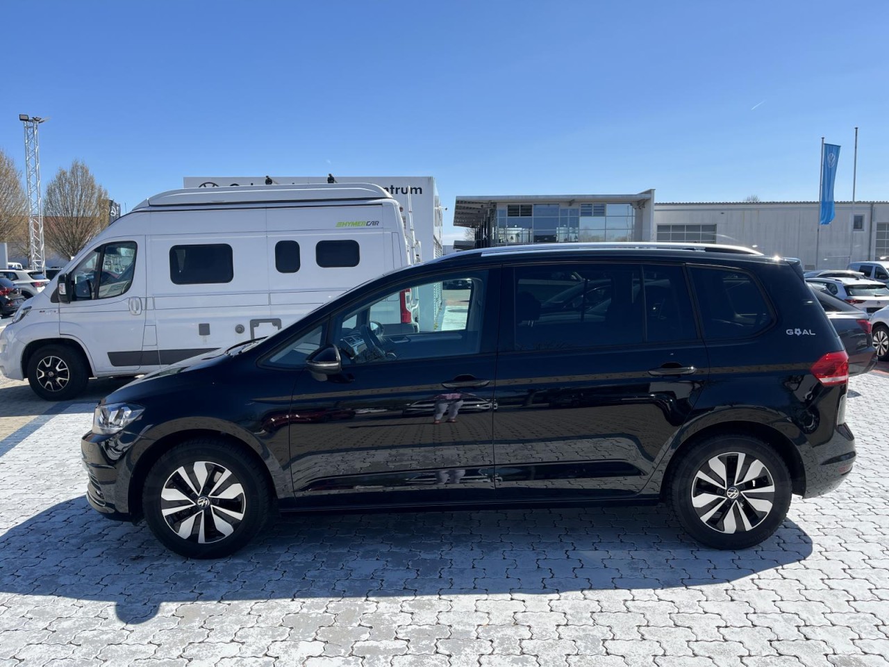 Touran 1.5 TSI Goal (7-Sitze+APP+NAVI+ACC+RearView)