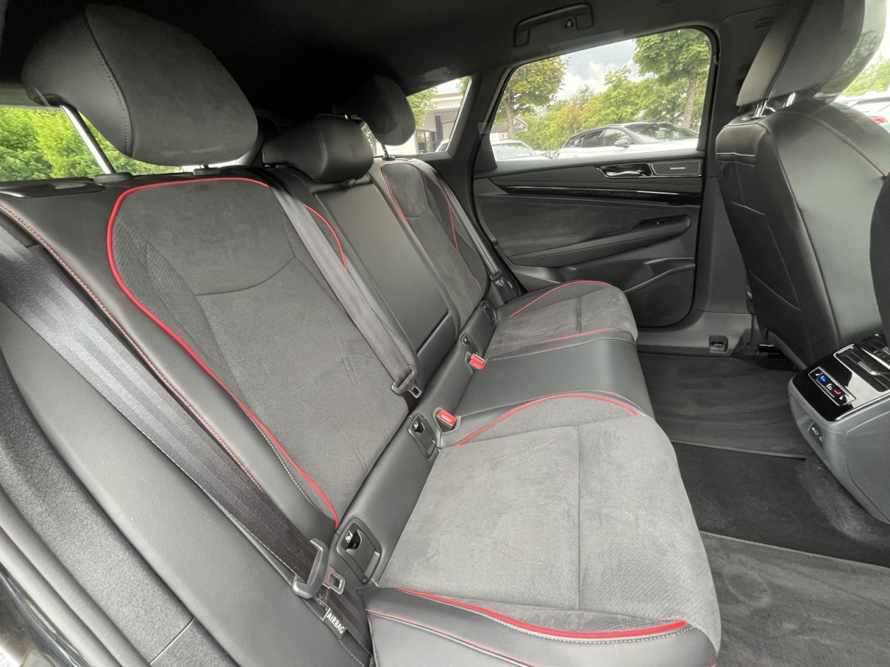 ID.7 Tourer GTX 4Motion (AreaView+AHK+HeadUP+HarmanKardon)