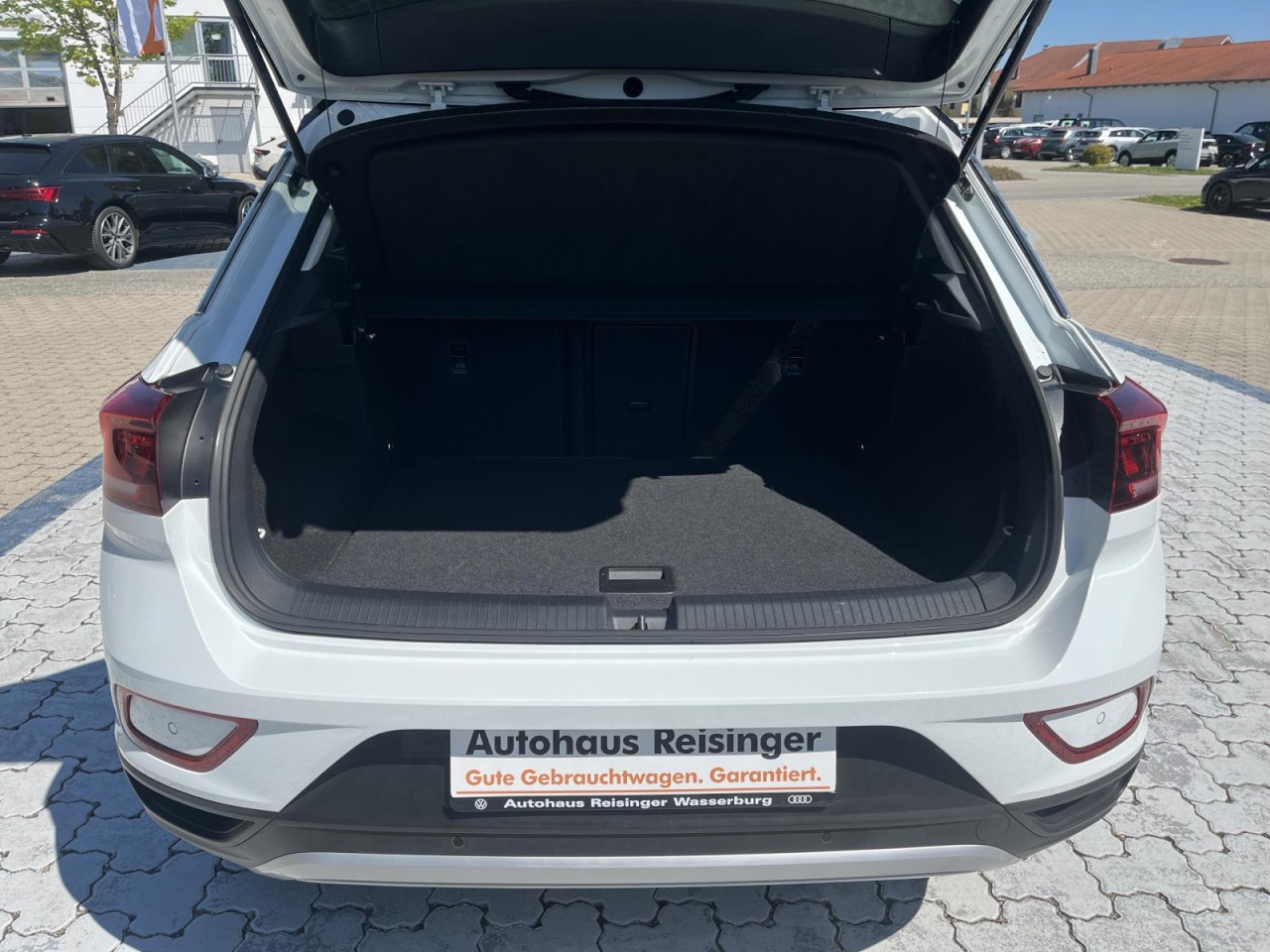 T-Roc 2.0 TDI GOAL DSG (LEDPlus+AHK+R-Kamera+Navi+ACC+APP)