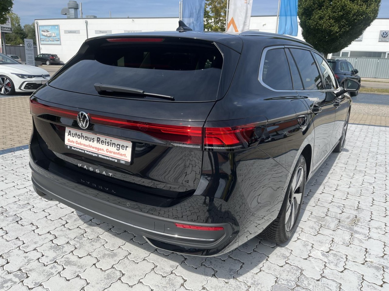 Passat Variant 2.0 TDI Business DSG (LED,NAVI,APP,AreaView)