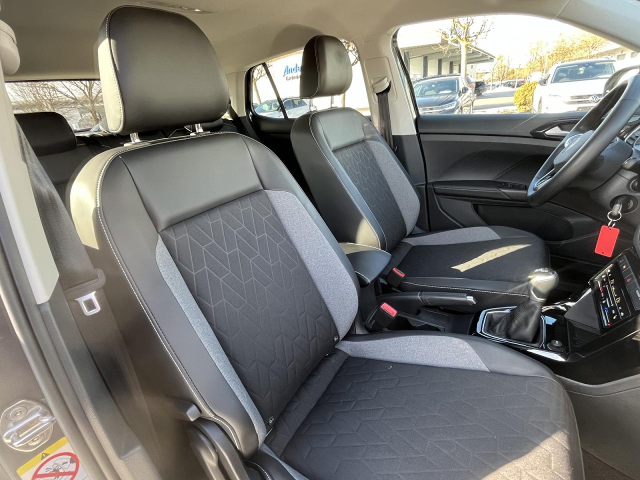 T-Cross 1.0 TSI Goal (NAVI+LED+APP+ACC+SH)