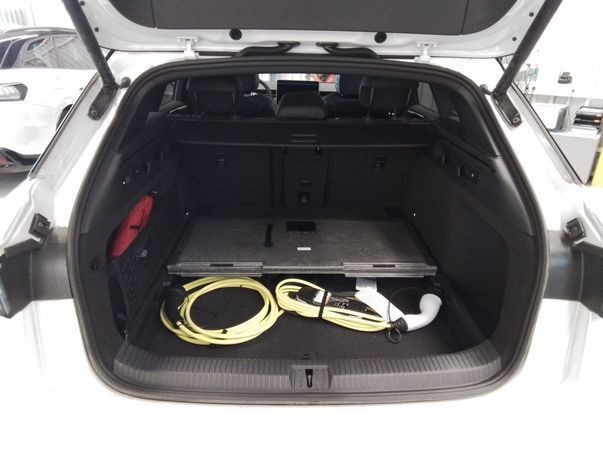ID.7 Tourer GTX 4Motion (AHK+AreaView+SmartGlas+HarmanKardon)