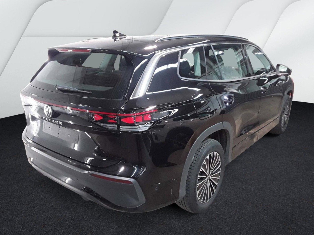 Tayron 2.0 TDI 4Motion DSG (NAVI+IQLight+AHK+ACC)