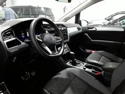 Touran 1.5 TSI Goal DSG (IQLight+AHK+APP+NAVI)