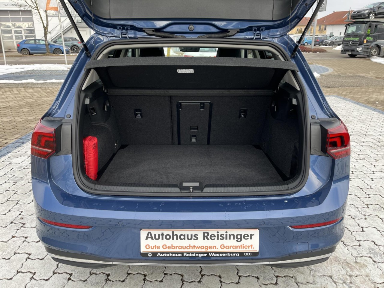 Golf VIII 1.5 eTSI Goal DSG (NAVI+LED+APP+ACC+RearView)