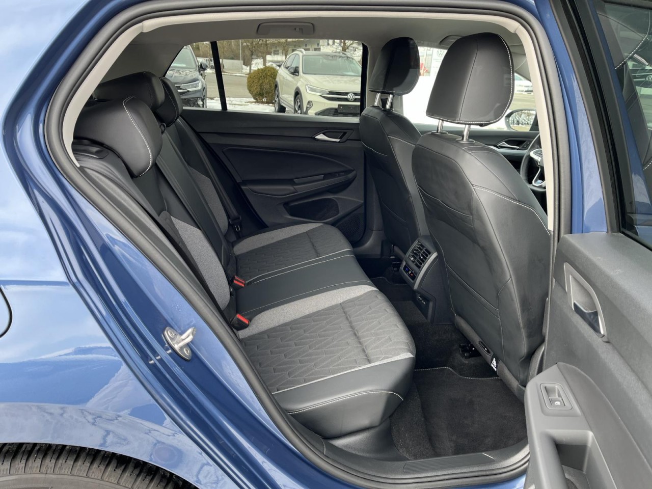 Golf VIII 1.5 eTSI Goal DSG (NAVI+LED+APP+ACC+RearView)