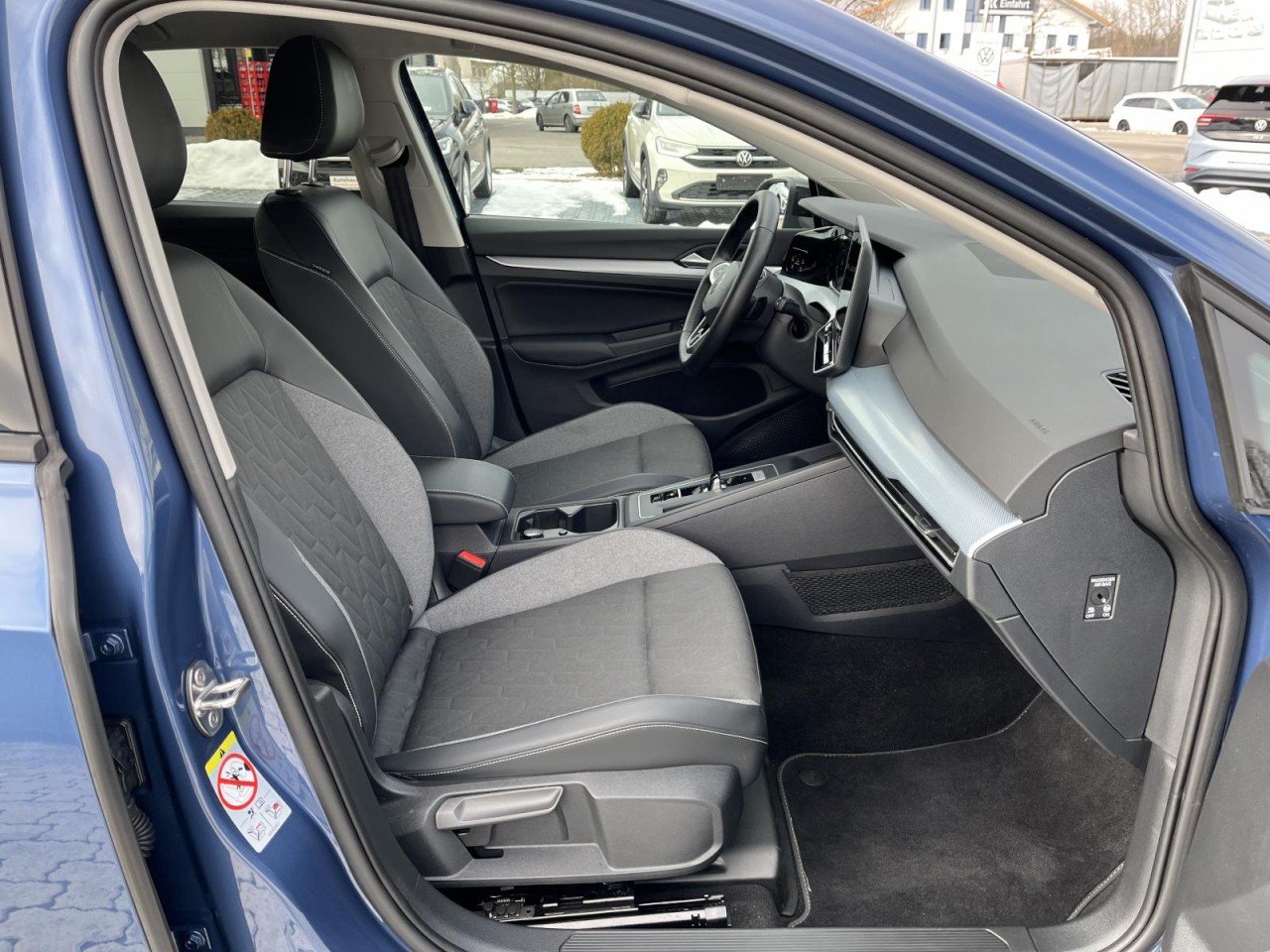 Golf VIII 1.5 eTSI Goal DSG (NAVI+LED+APP+ACC+RearView)