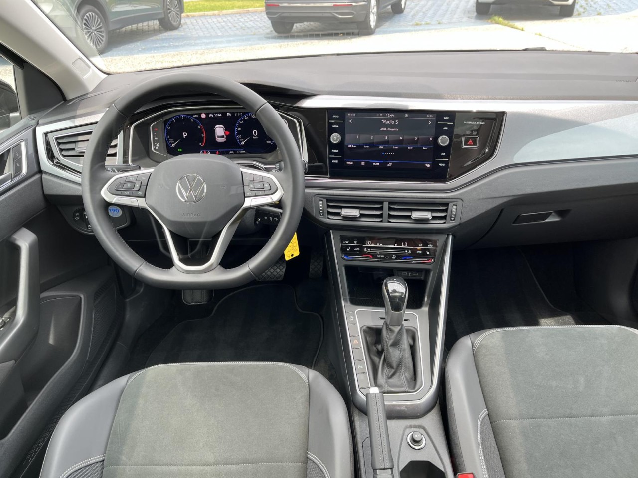 Polo 1.0 TSI Style DSG (Navi,AHK,Panorama)