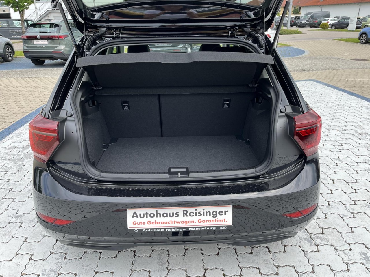 Polo 1.0 TSI Style DSG (Navi,AHK,Panorama)