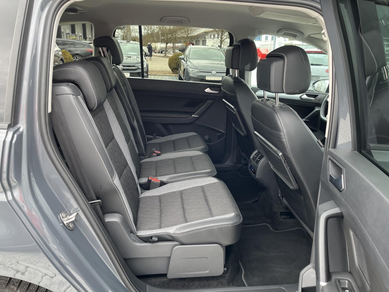 Touran 1.5 TSI Goal DSG (IQLight+AHK+APP+NAVI)