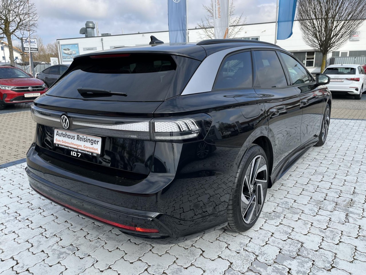 ID.7 Tourer Pro electric (IQLight+NAVI+AHK+AreaView+HeadUp+ACC)