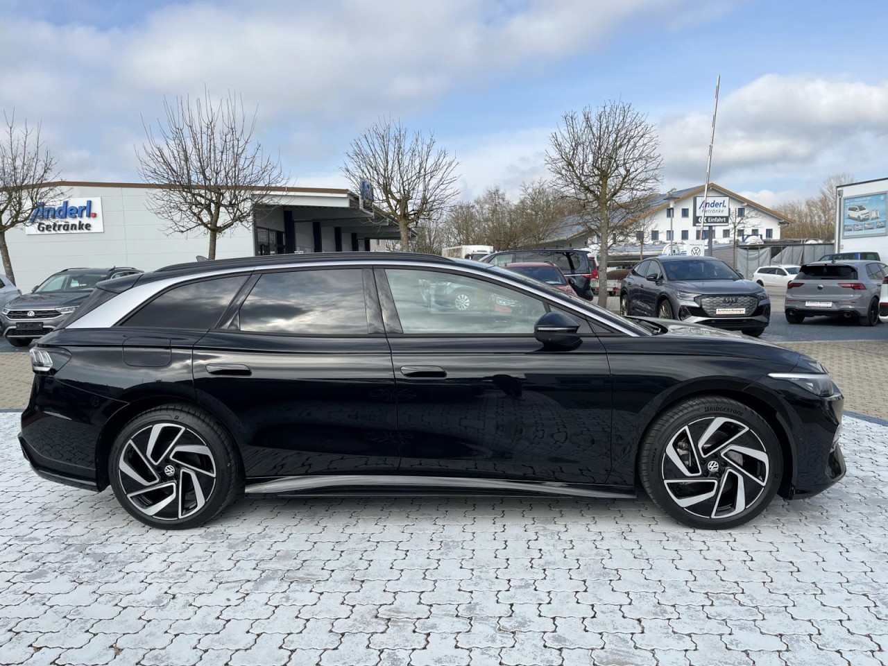 ID.7 Tourer Pro electric (IQLight+NAVI+AHK+AreaView+HeadUp+ACC)