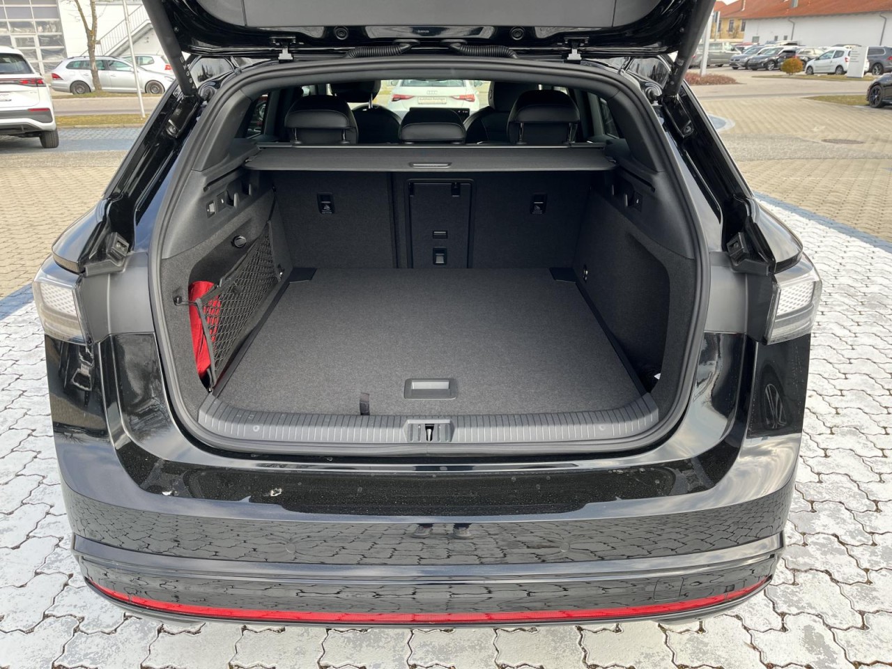 ID.7 Tourer Pro electric (IQLight+NAVI+AHK+AreaView+HeadUp+ACC)