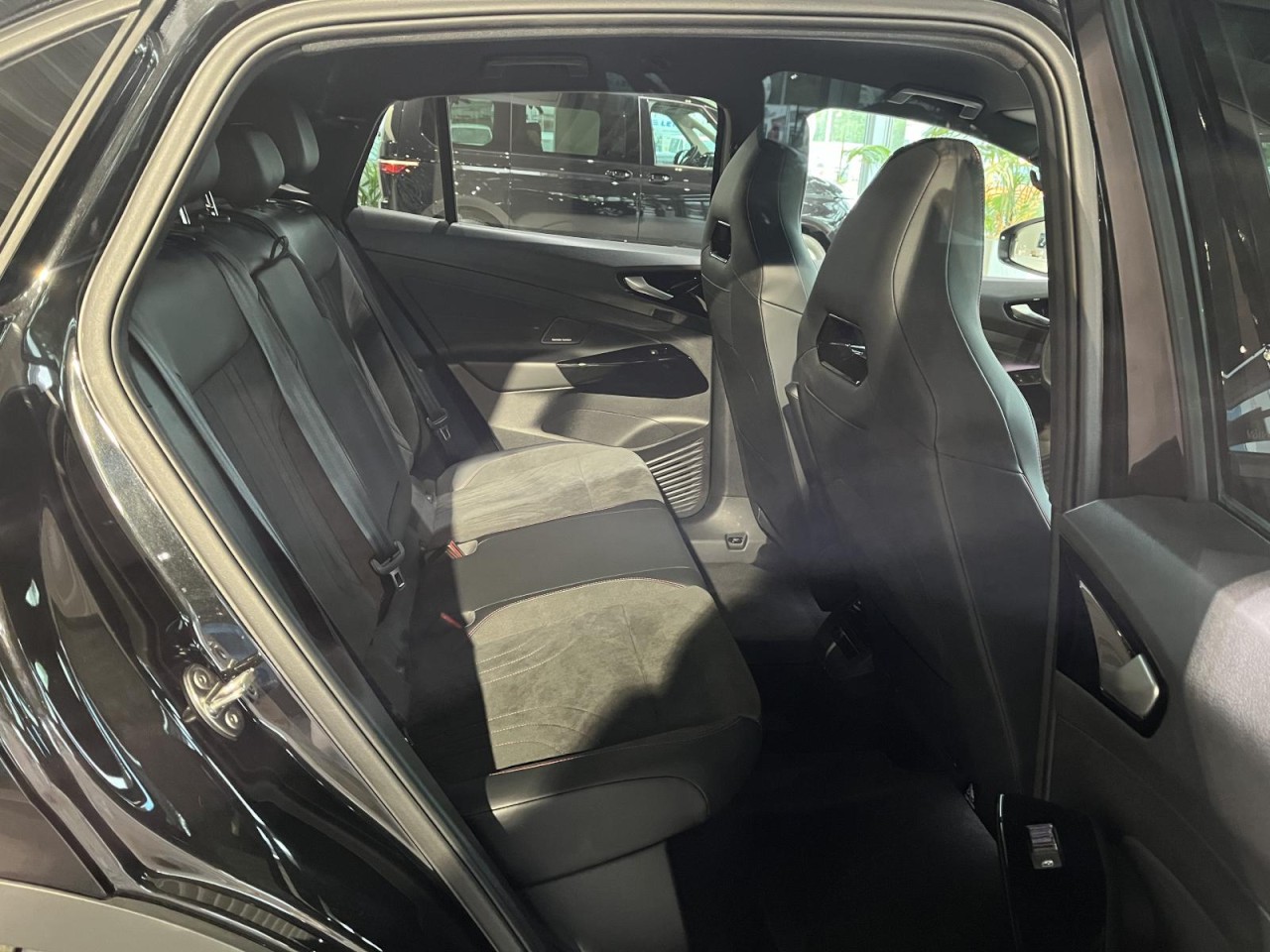 ID.5 GTX 4Motion (IQLight+NAVI+APP+HeadUp+RearView+Harm. Kardon)