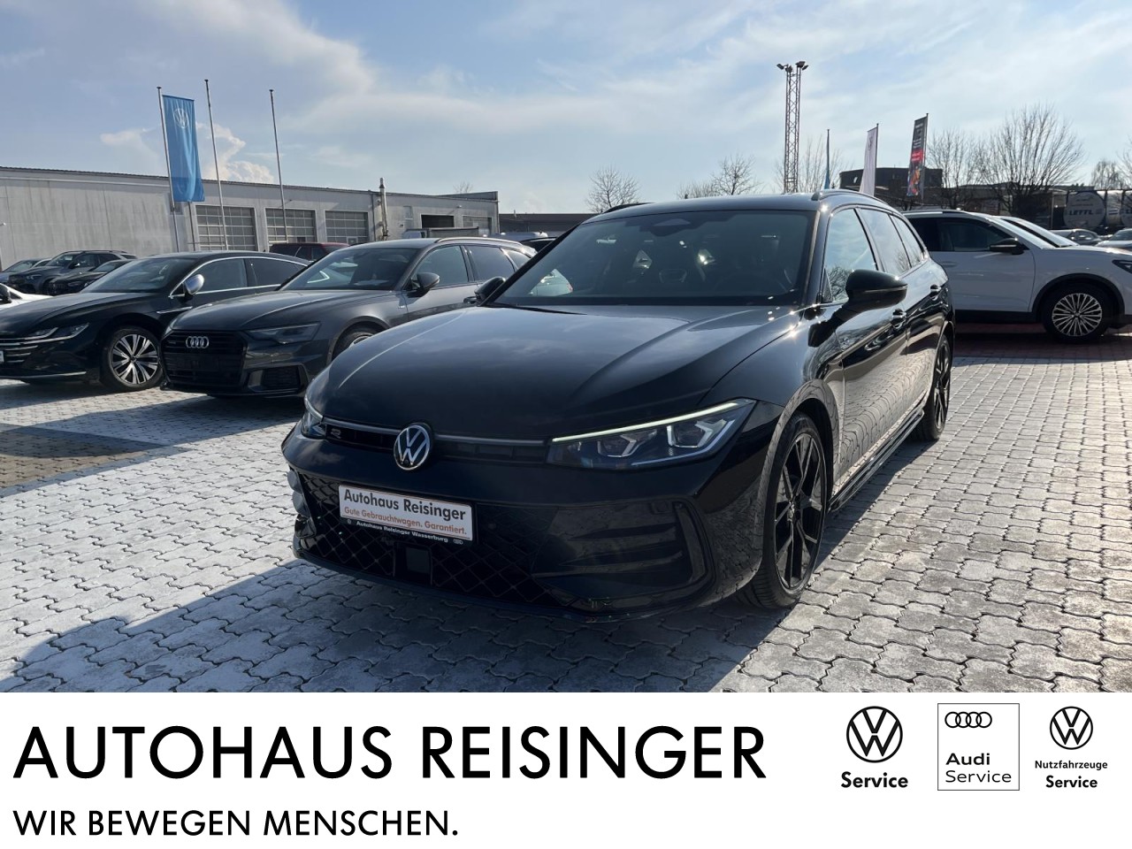 Passat Variant 2.0 TDI R-Line DSG (NAVI+IQLight+AHK+Panorama+Standh.+HeadUp)