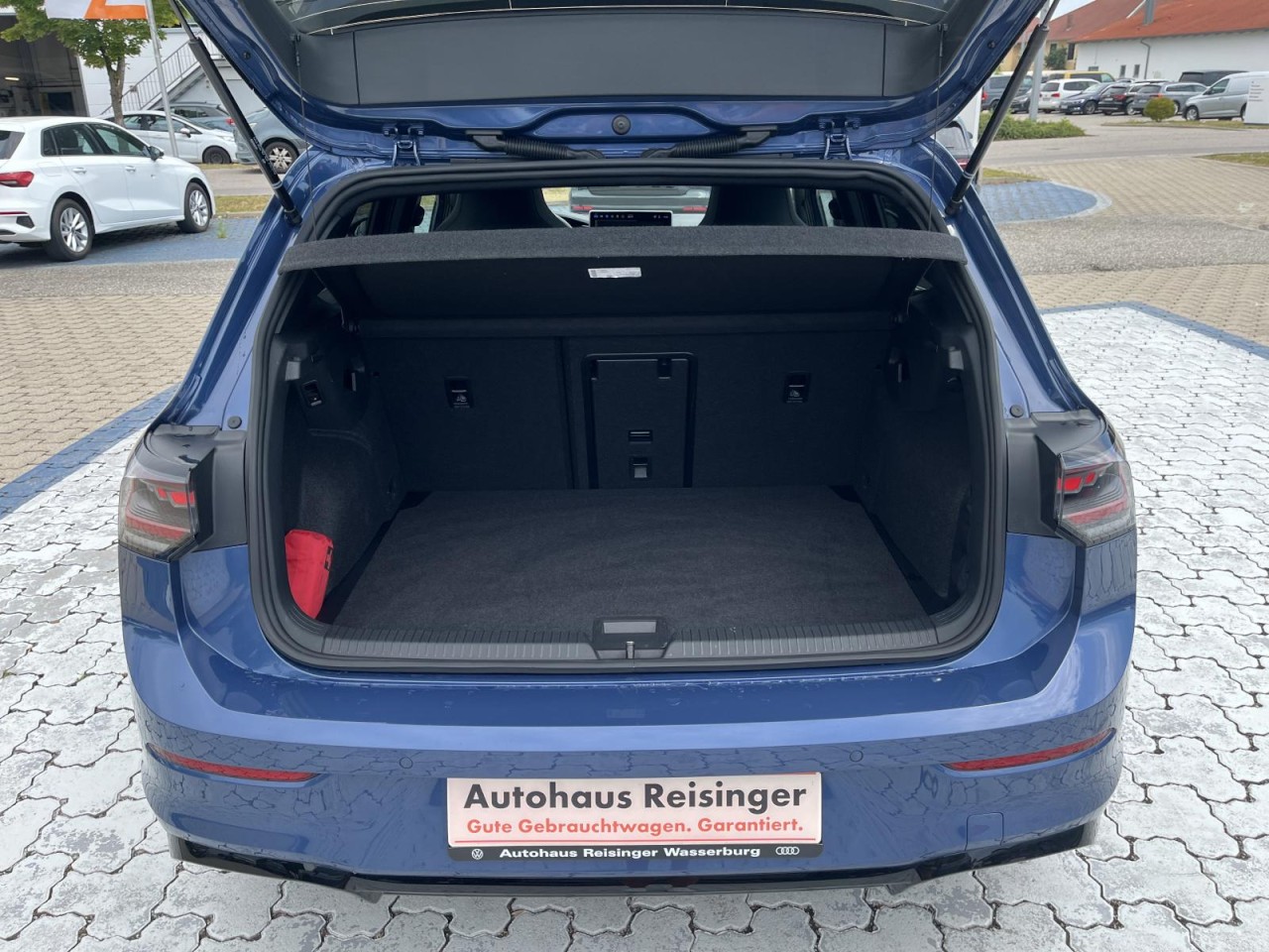 Golf VIII 1.5 TSI R-Line (HeadUp+Standh.+AHK+Panor.)