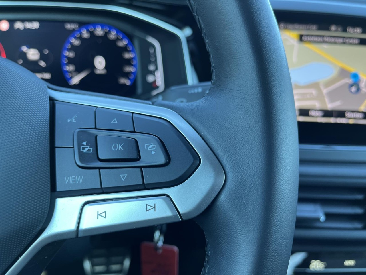 Taigo 1.5 TSI R-Line DSG (MatrixLED+NAVI+AHK+R-Kamera+ACC)