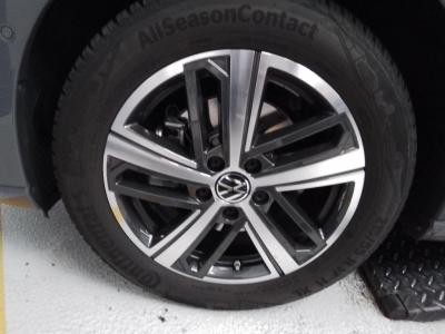 Caddy Style 1.5 TSI DSG (APP,NAVI,LED,RearView,Lane-FrontAssist)