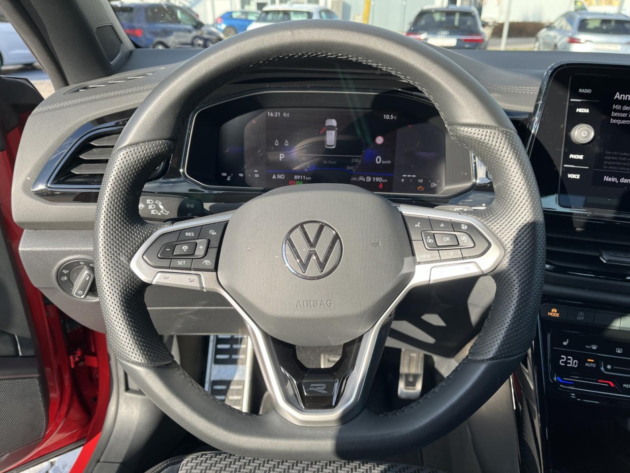 T-Roc Cabriolet 1.5 TSI R-Line DSG ( IQ-Light+NAVI+APP+ACC)
