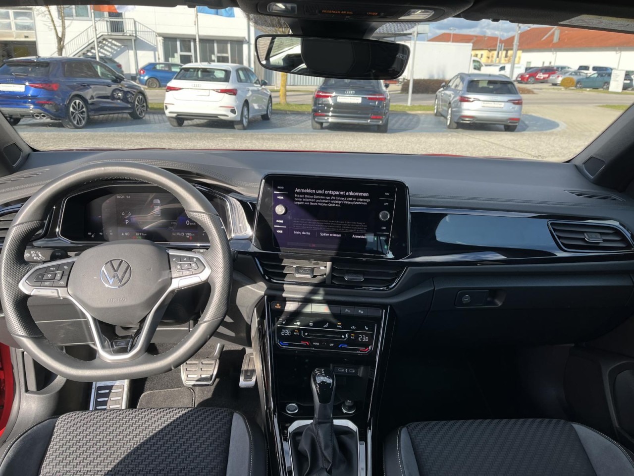T-Roc Cabriolet 1.5 TSI R-Line DSG ( IQ-Light+NAVI+APP+ACC)