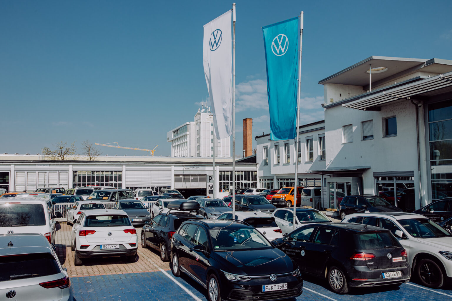 Spannende Vw Zentrum Rosenheim Fotosnull